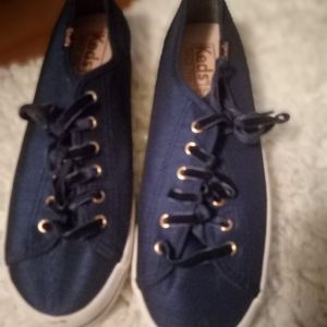 Keds navy blue shoes. Size 6
